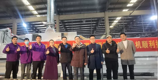 激光封边//上海图威家具引进豪迈激光封边机，构建全新全屋高定空间！